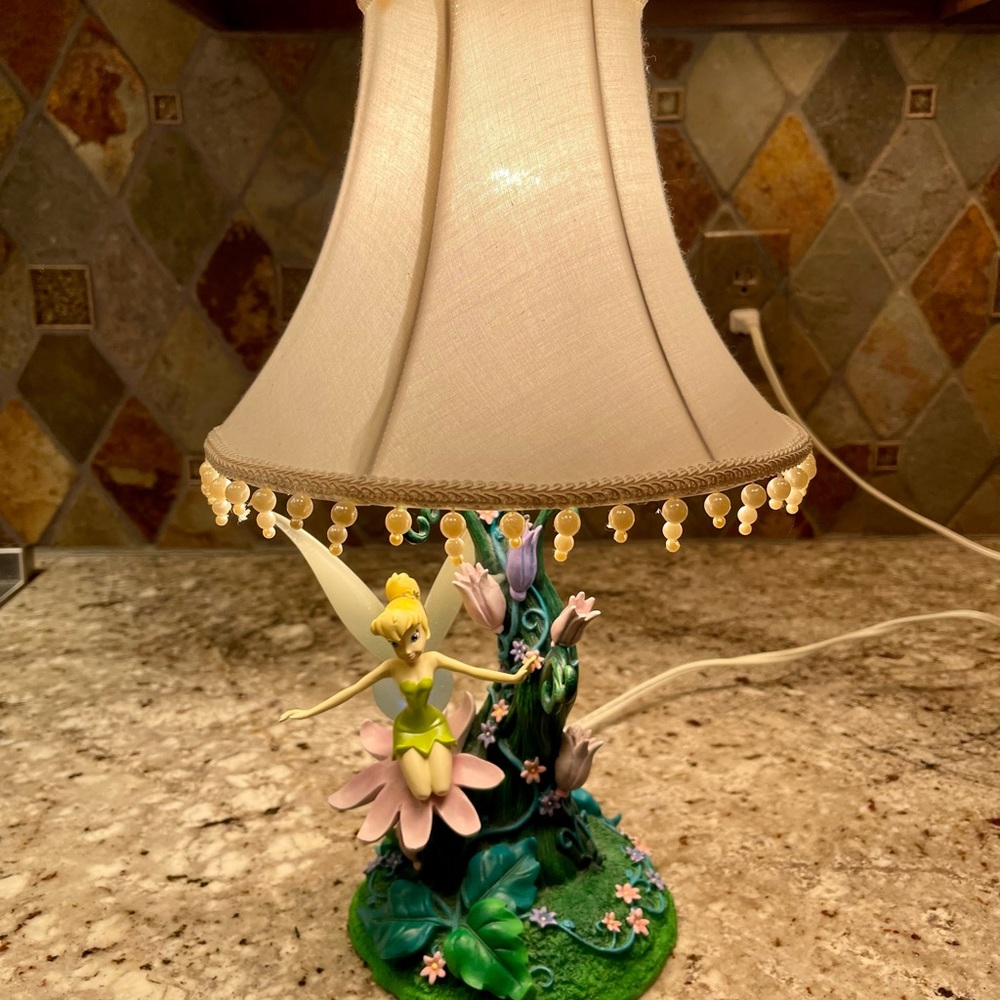 Rare Disney Tinkerbell Garden Lamp w/light up wings!